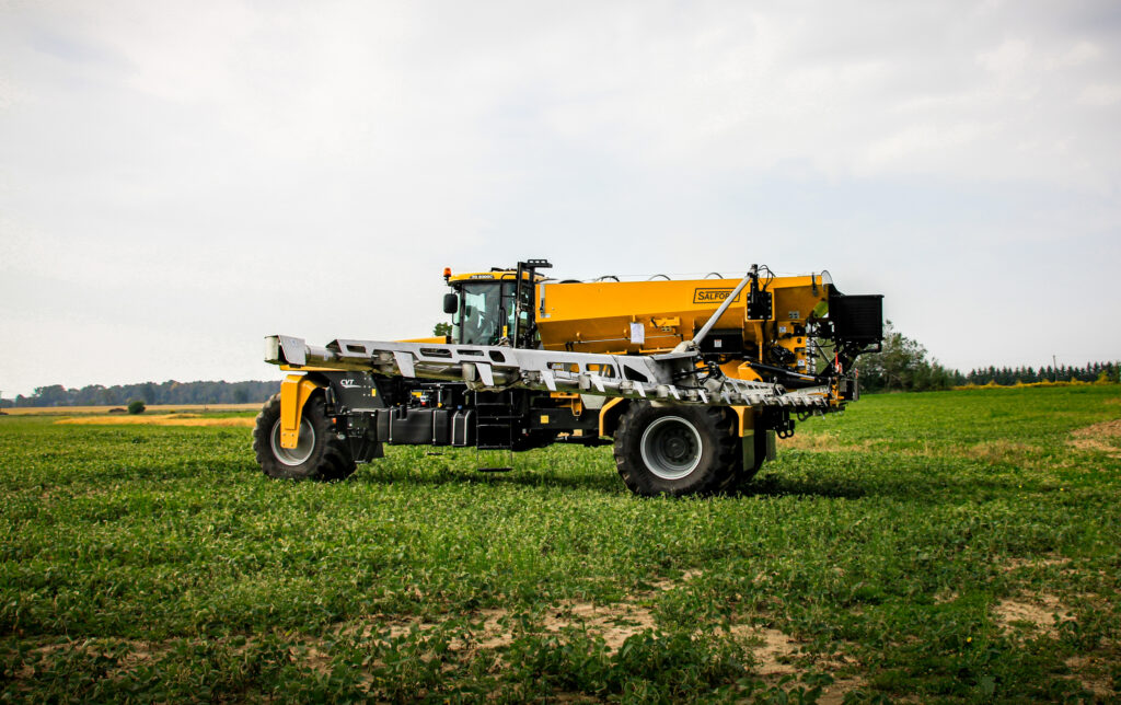 AB320AF Applicator for AGCO Floaters